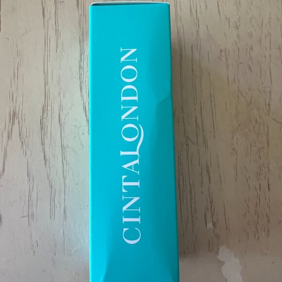 CintaLondon AquaForte Makeup Setting Spray - Matte - Picture 2 of 4